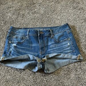 American Eagle Outfitters Medium Wash Shortie Shorts